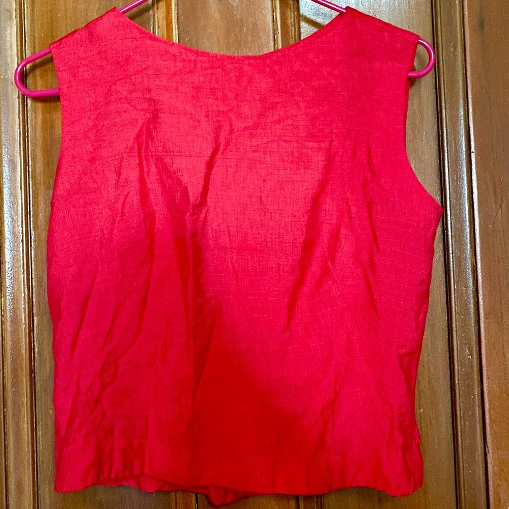 Weber Original  60s Crimson Crop Top